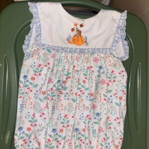 Size 3T Pumpkin and puppy busy bee smocked bubble romper